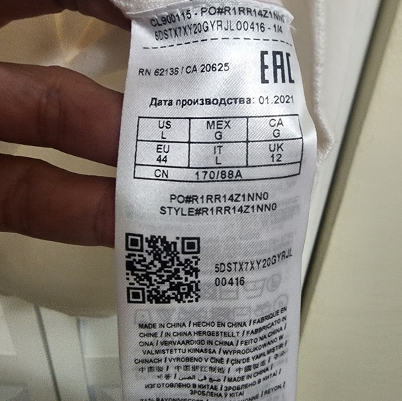 Guess Long Sleeve Peekaboo Sweater Winter White - Picture 5 of 8